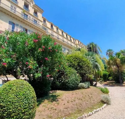 Unique, Et Calme * Nice